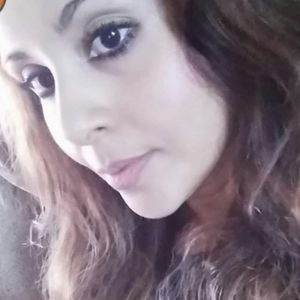 Meet your Posher, Ely